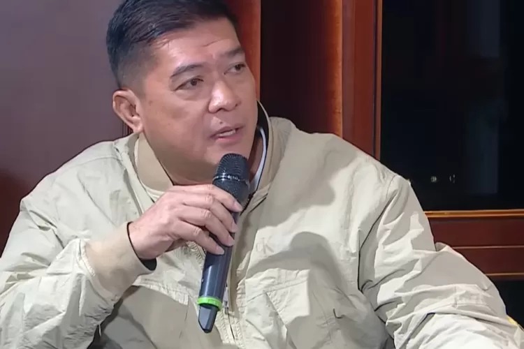 Viral! Silfester Matutina Debat Sengit dan Emosi Tantang Rocky Gerung, Siapa Sebenarnya Dia?